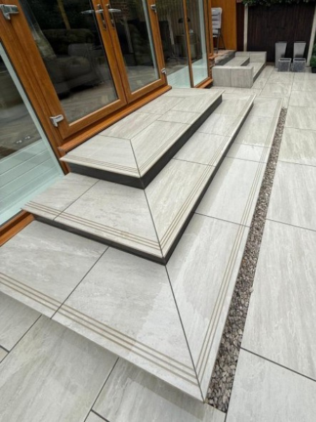 Silver Kandla Grey Porcelain Bullnose 900x450