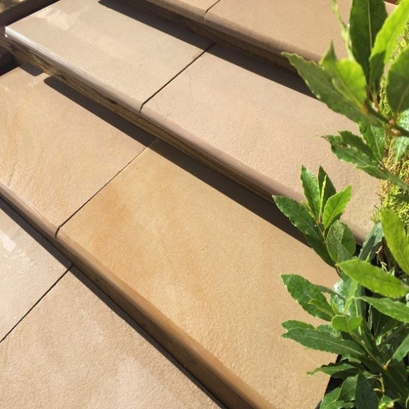 Sandstone Bullnose Steps