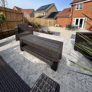 Modella Crema Porcelain 600x600