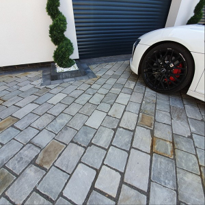 Silver Grey Sandstone Block Paving 200x150 (Tumbled & Hand Cut)